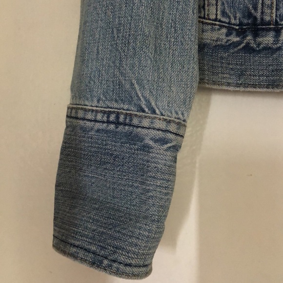 VINTAGE Levi Strauss Blue Denim Jacket - LIKE NEW - Picture 12 of 17